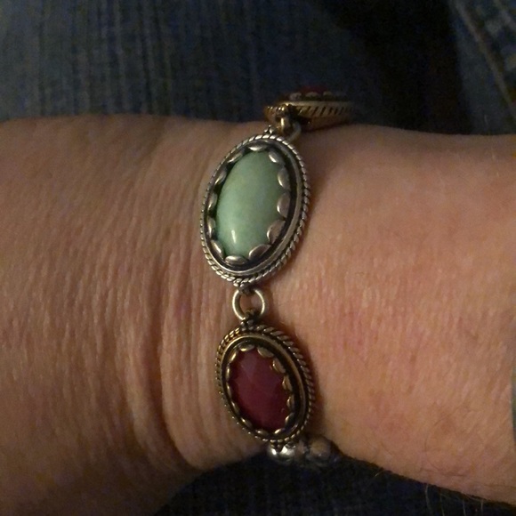 Vintage Lucky Brand Hippie Stone Bracelet- 660 $30 or $25 w/offer - Picture 3 of 4
